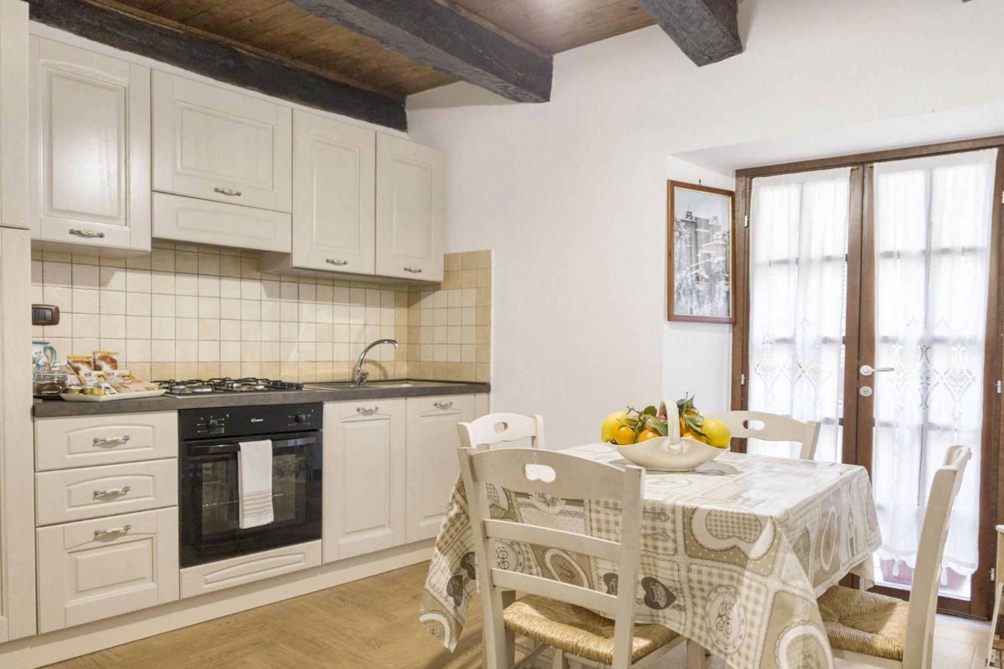Modern Apartment Near Arce City Centre 62 M² Parking Exterior foto